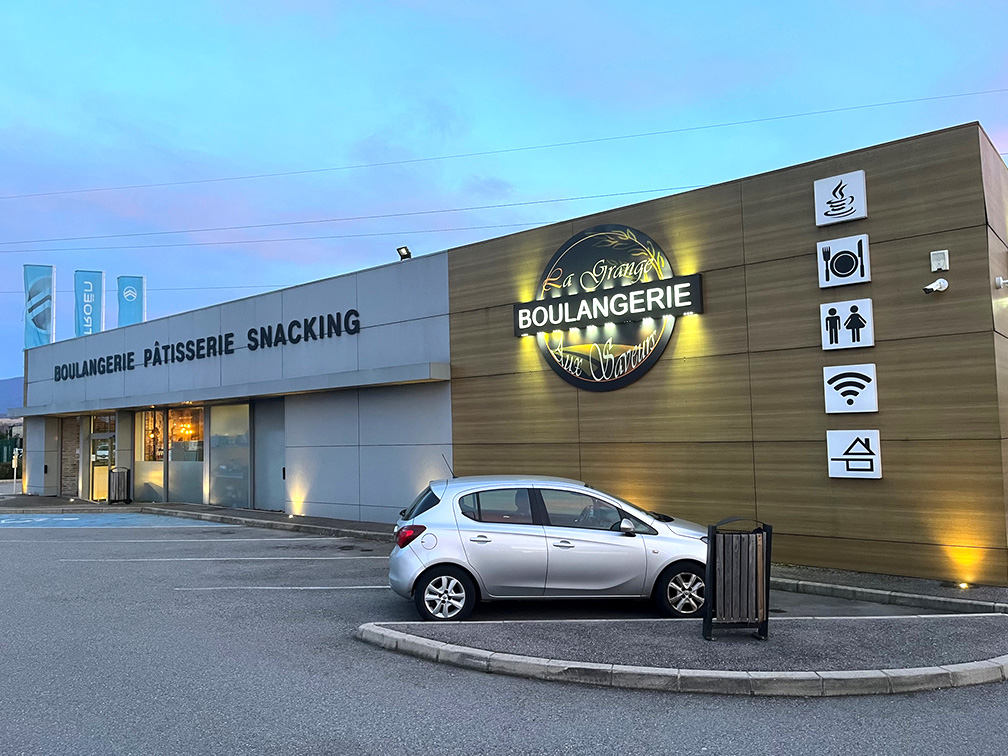 Affichage dynamique dans la boulangerie.